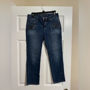 Jennifer Lopez capri jeans